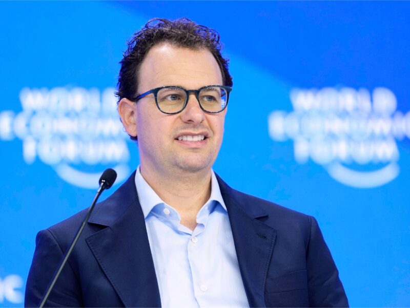 Anthropic 联合创始人兼 CEO Dario Amodei 出席 2025 年达沃斯世界经济论坛年会（AP Photo/Markus Schreiber, File）