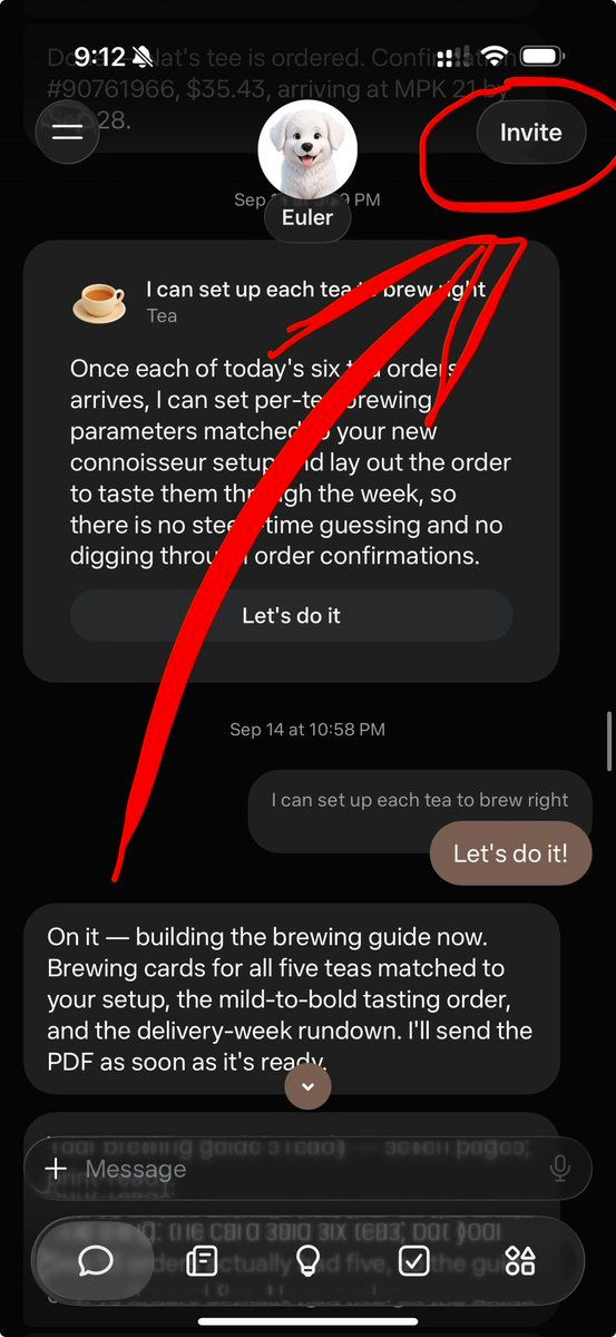 Muse 应用界面截图：右上角的「Invite」按钮被红圈标出