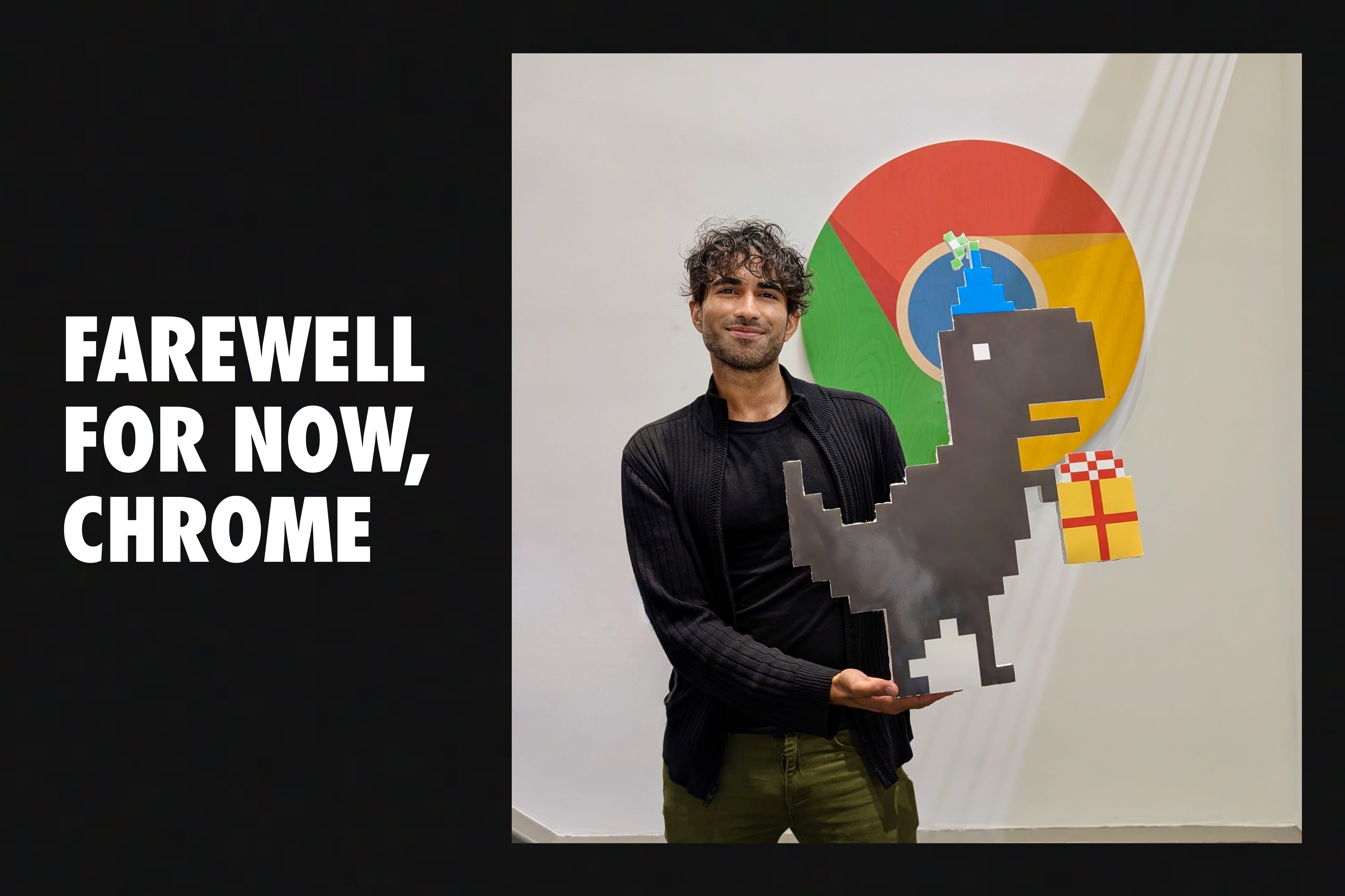 Osmani 在 2025 年 11 月告别 Chrome 博文中的配图：他站在 Chrome 标志前，手持断网小恐龙剪纸