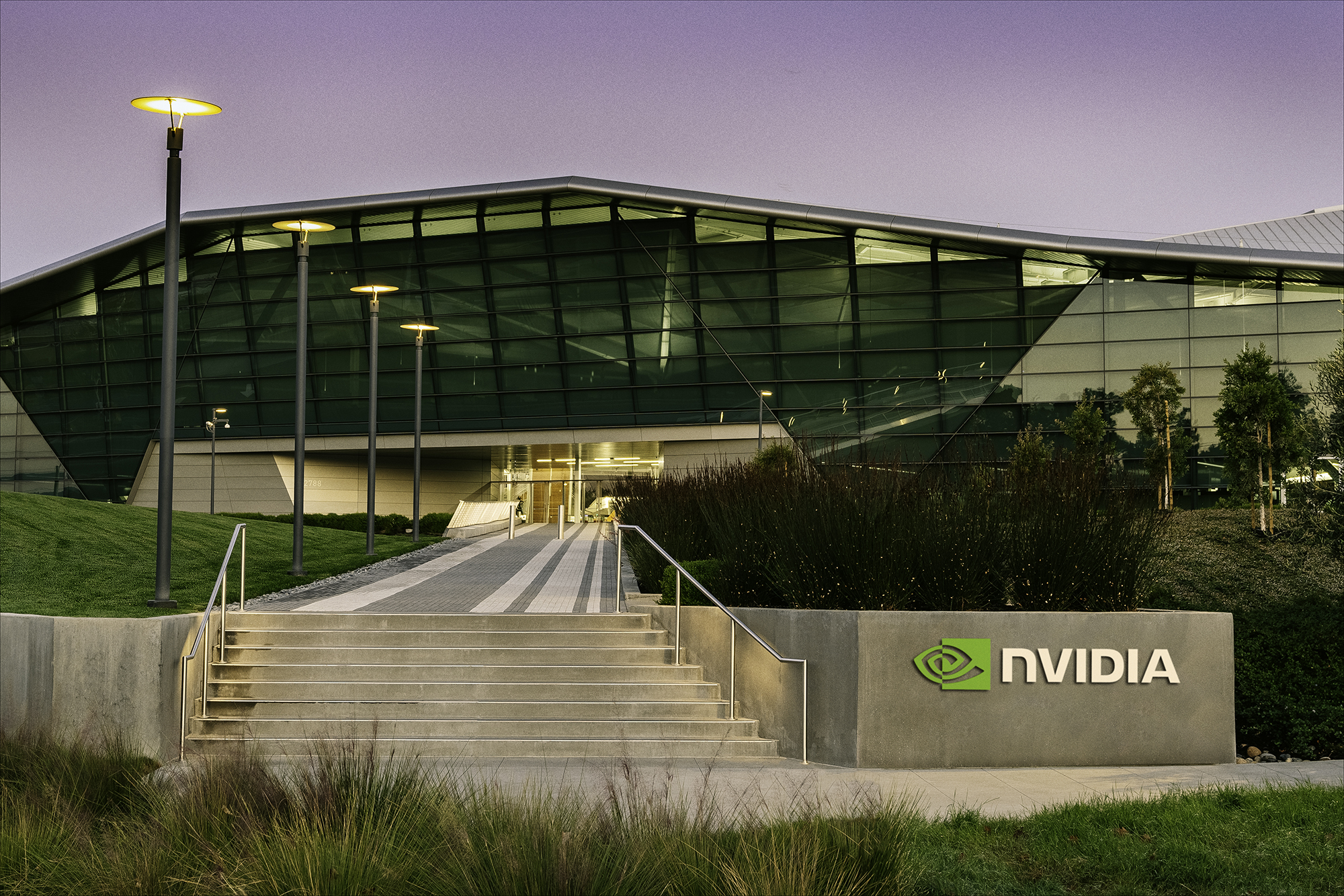 NVIDIA 位于加州圣克拉拉的 Endeavor 大楼外景